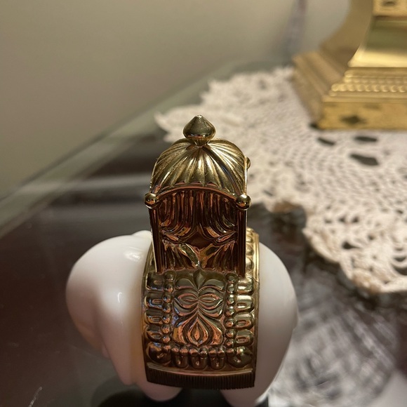 Avon elephant bottle - Picture 2 of 4